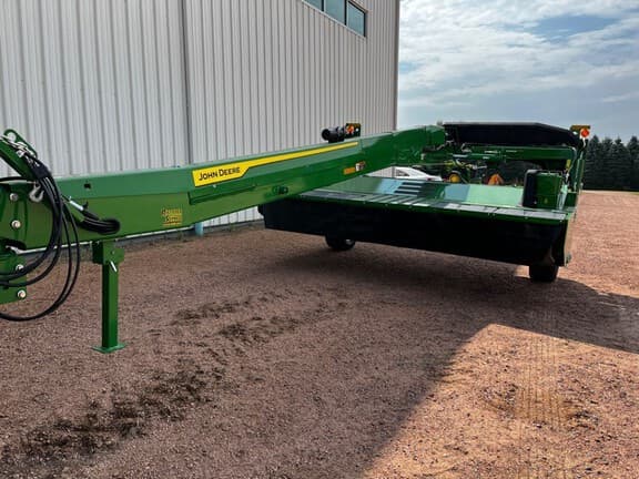 Image of John Deere C400 equipment image 2