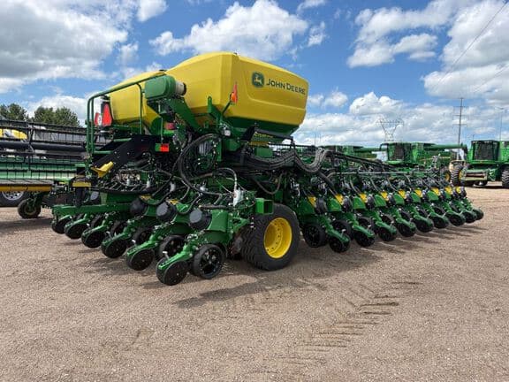Image of John Deere DB60 equipment image 4