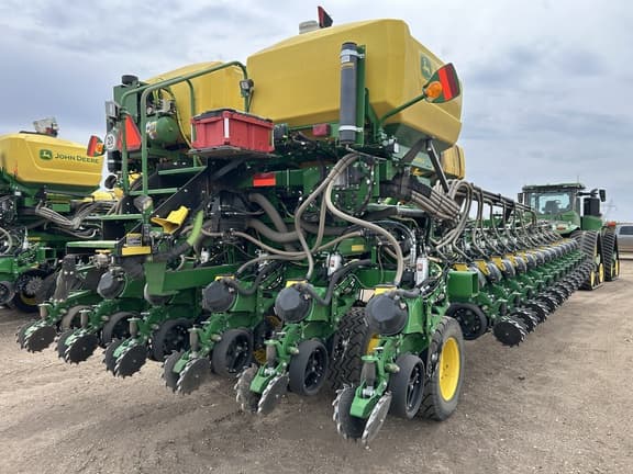 Image of John Deere DB80 equipment image 4