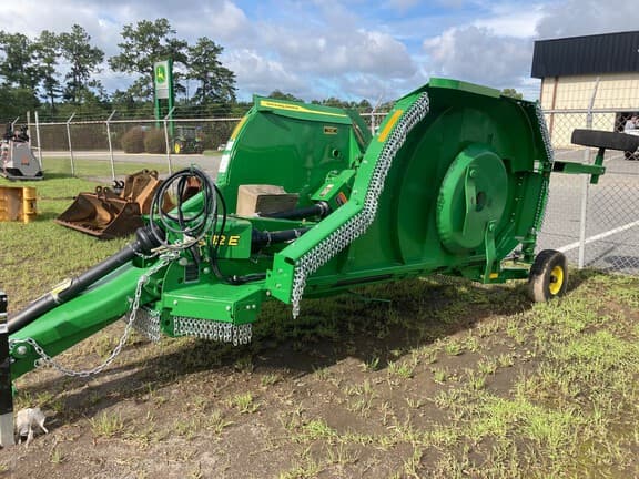 Image of John Deere FC12E equipment image 3