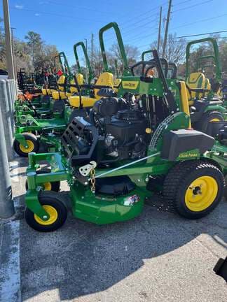 Image of John Deere Q810E Image 1