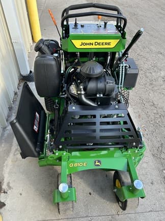 Image of John Deere Q810E equipment image 1