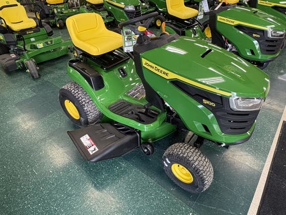 Image of John Deere S100 equipment image 1
