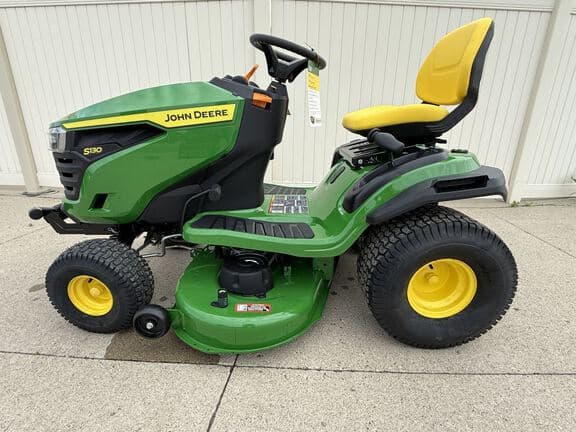 Image of John Deere S130 equipment image 2
