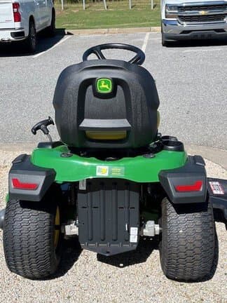 Image of John Deere S240 equipment image 2