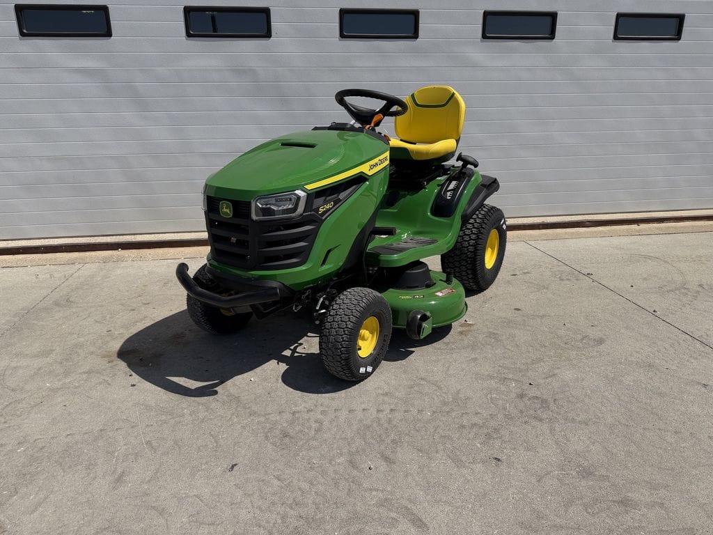 2026 John Deere S240 Equipment Image0