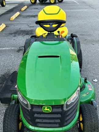 Image of John Deere S240 equipment image 2