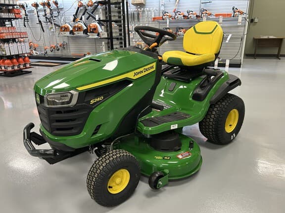 Image of John Deere S240 Primary image