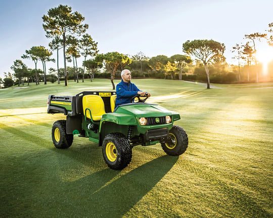 2026 John Deere Gator TE 4x2 Equipment Image0
