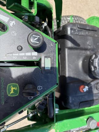 Image of John Deere W48R equipment image 4