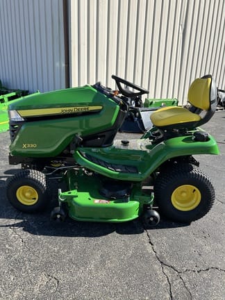 2026 John Deere X330 Equipment Image0
