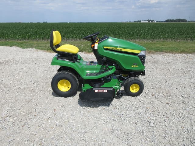Image of John Deere X350 equipment image 2