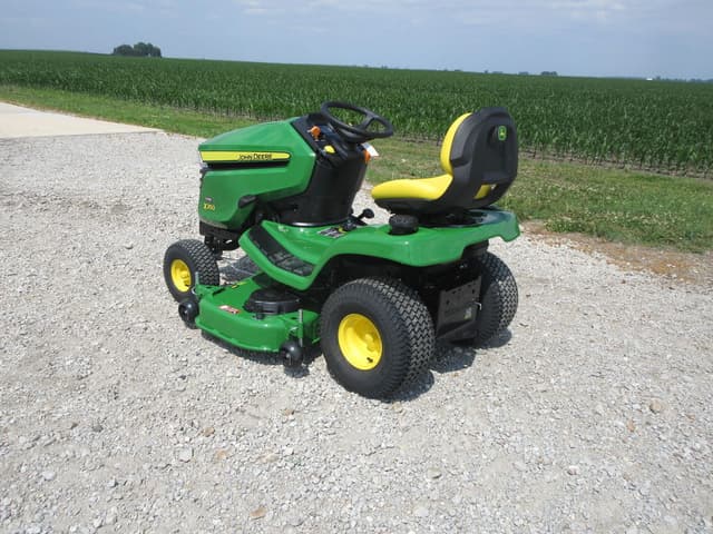 Image of John Deere X350 equipment image 4