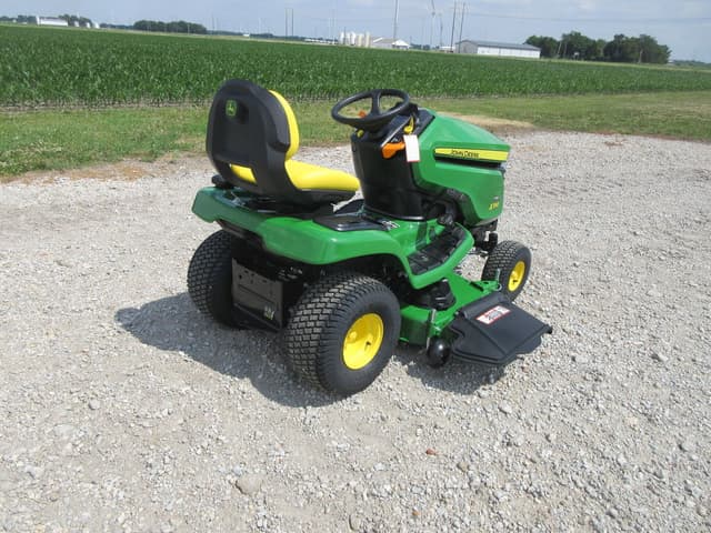 Image of John Deere X350 equipment image 3