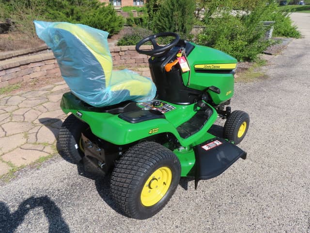 Image of John Deere X354 equipment image 2