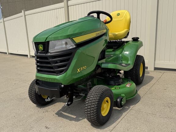 Image of John Deere X370 Primary image