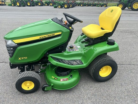 2026 John Deere X370 Equipment Image0