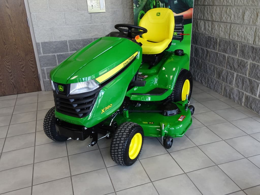 Image of John Deere X380 Image 0