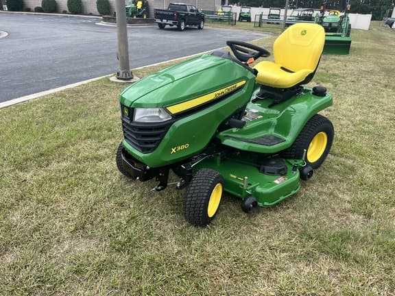 Image of John Deere X380 equipment image 2
