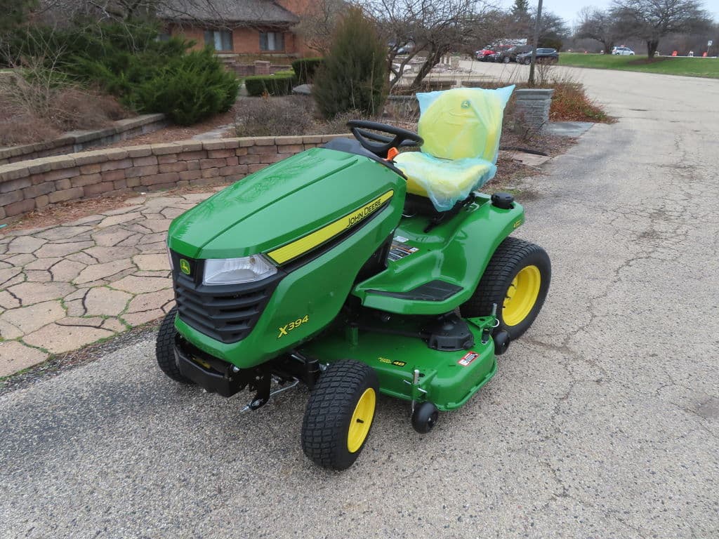 Image of John Deere X394 Primary image