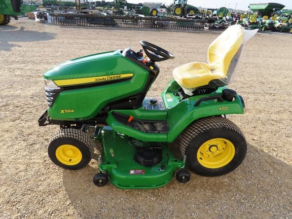 Image of John Deere X584 equipment image 4
