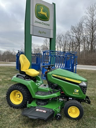 2026 John Deere X590 Equipment Image0