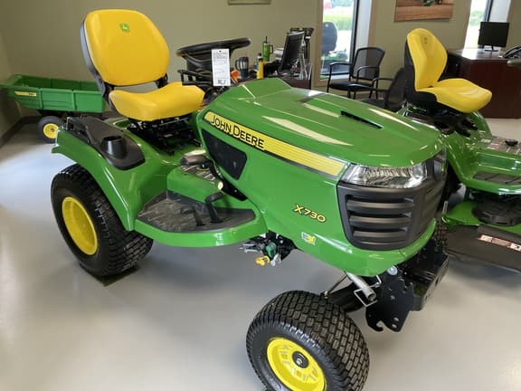Image of John Deere X730 Image 1