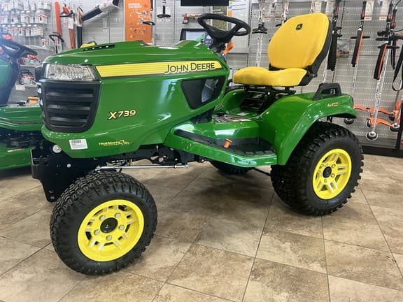 Image of John Deere X739 Primary image