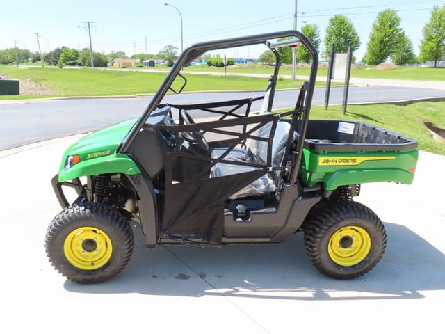 Image of John Deere XUV 560E equipment image 2