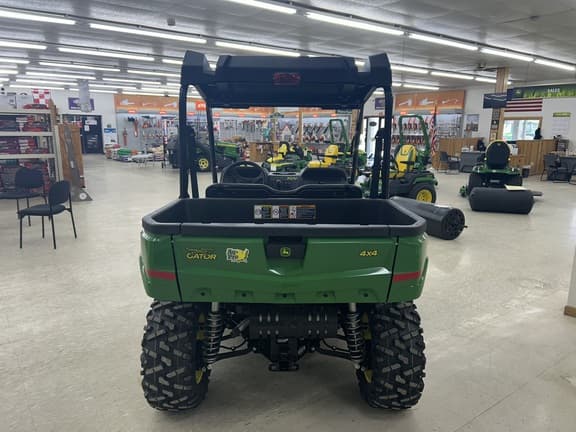 Image of John Deere XUV 590M equipment image 3