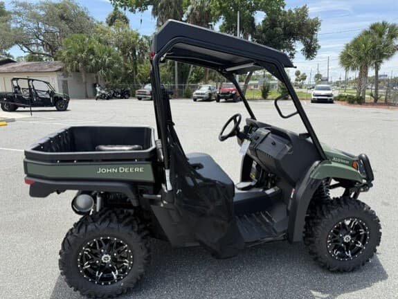 Image of John Deere XUV 590M equipment image 1