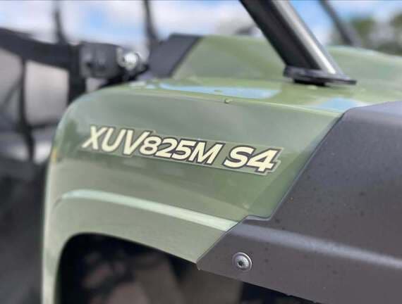 Image of John Deere XUV 825M equipment image 1