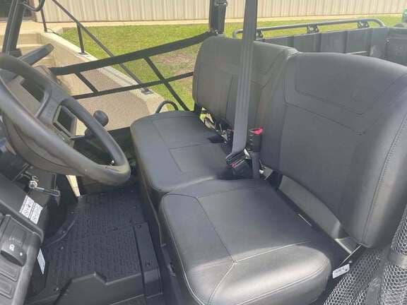 Image of John Deere XUV 845M equipment image 4