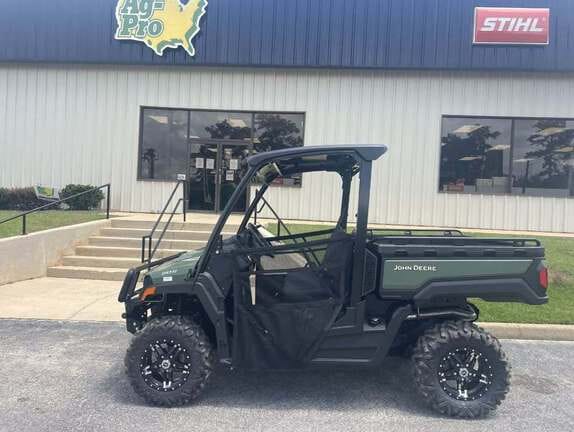2026 John Deere XUV 845M Equipment Image0