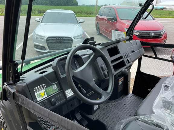 Image of John Deere XUV 845M equipment image 3
