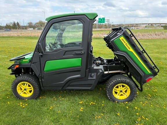 Image of John Deere XUV 845R  equipment image 4
