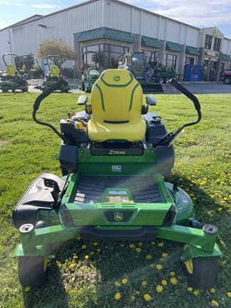 Image of John Deere Z320R Primary image