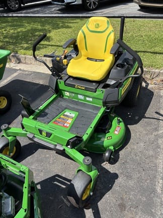 2026 John Deere Z320R Equipment Image0