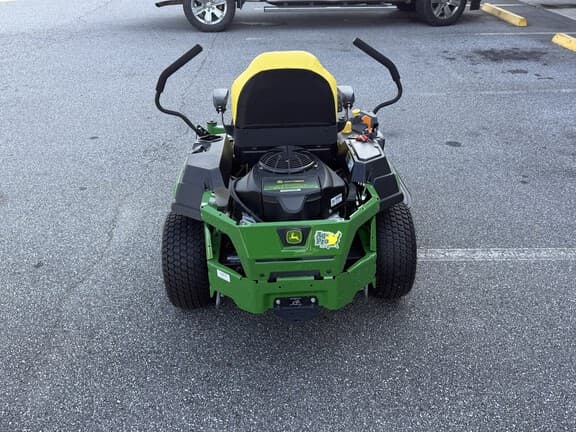 Image of John Deere Z320R equipment image 4