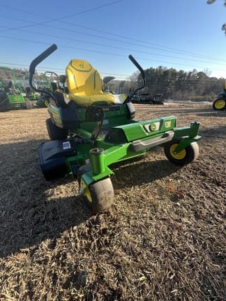 Image of John Deere Z320R equipment image 1
