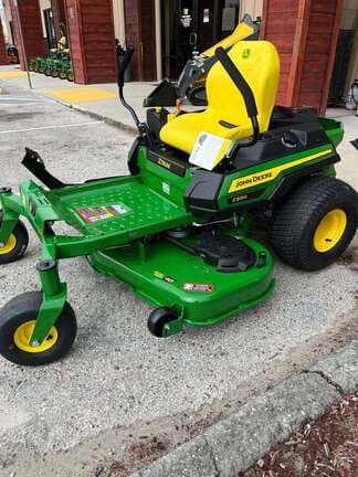 Image of John Deere Z325E Primary image