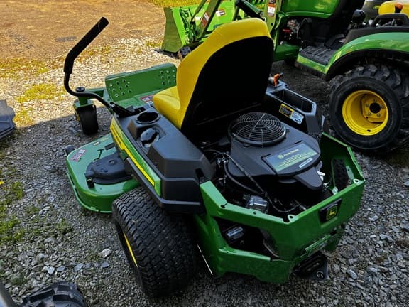 Image of John Deere Z330M Image 1