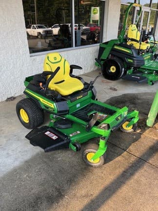 Image of John Deere Z330R equipment image 2