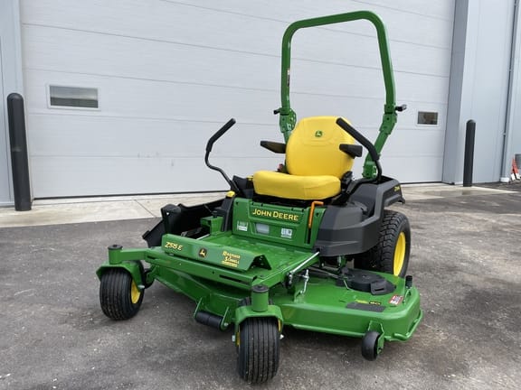 2026 John Deere Z515E Equipment Image0
