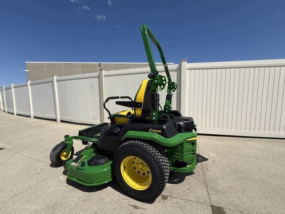 Image of John Deere Z545R equipment image 2