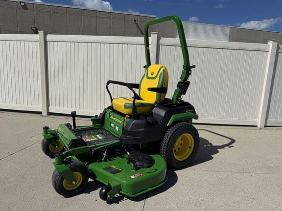 Image of John Deere Z545R equipment image 3
