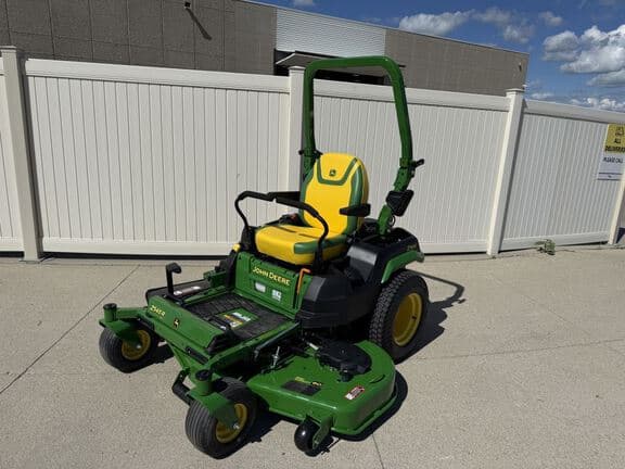 Image of John Deere Z545R equipment image 2