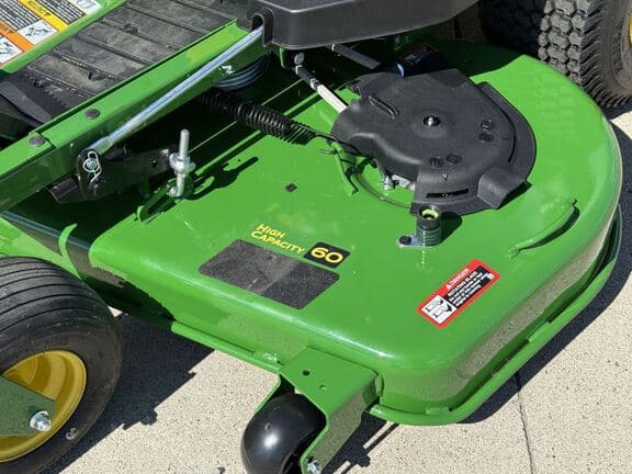 Image of John Deere Z545R equipment image 3