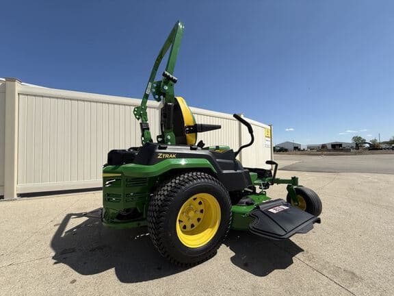 Image of John Deere Z545R equipment image 3