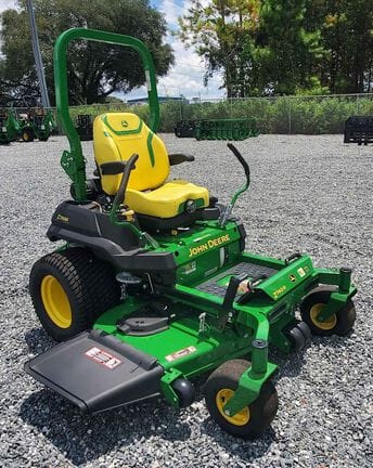 2026 John Deere Z740R Equipment Image0